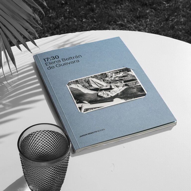 17-30 Elena Beltrán de Guevara Jardín Remoto Books Vol2-13