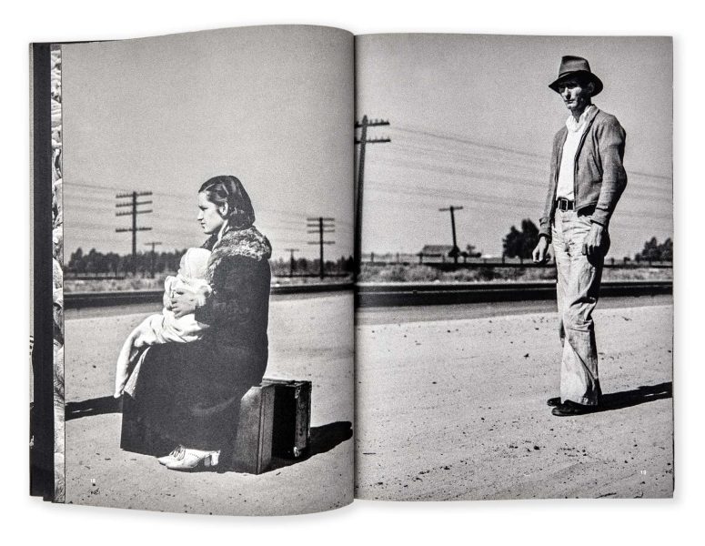 Páginas interiores del libro Omen mostrando recortes y detalles de las fotografías clásicas de la FSA