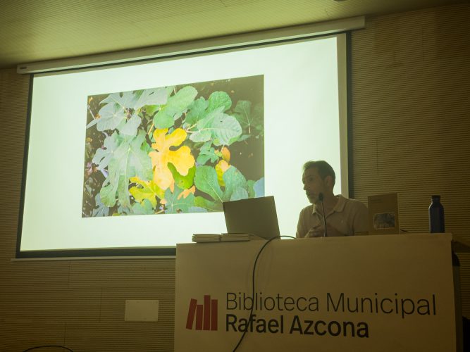 Presentación Jardín Remoto Books Vol.3 Hoy es aún Ángel Valencia-4