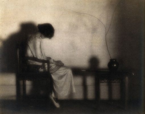 margrethe-mather-maud-emily-taylor-seated-1918