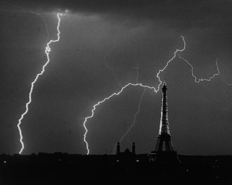 Orage sur Paris [Tormenta sobre París], 1925-1926