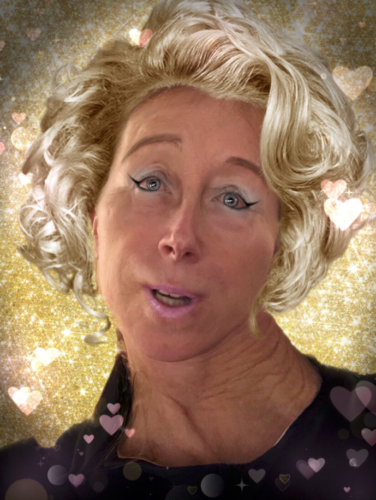 Cindy-Sherman-instagram-selfies-8