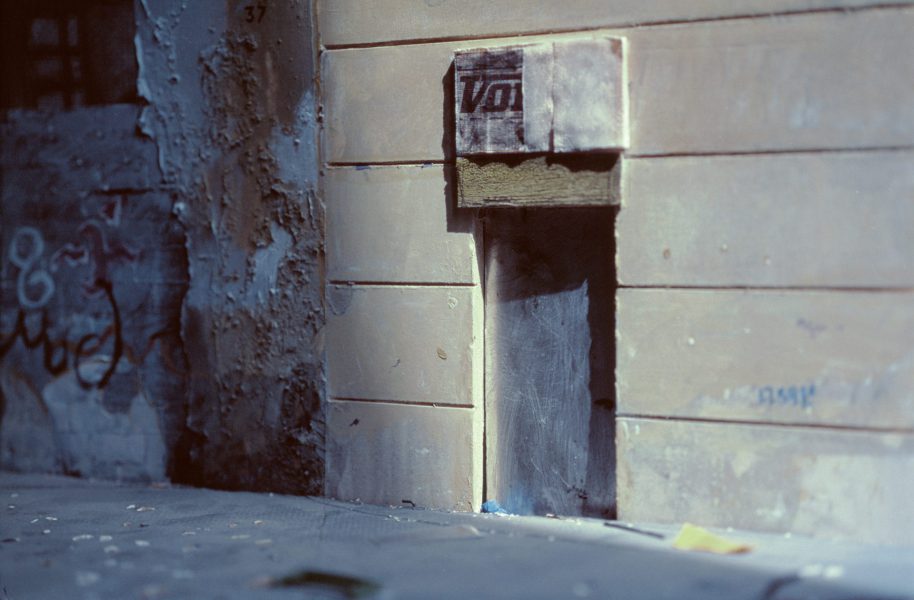 Jorge Ribalta TODO ES VERDAD FICCIONES Y DOCUMENTOS -2