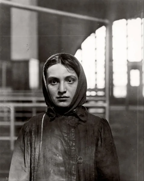 lewis-hine-ellis-7