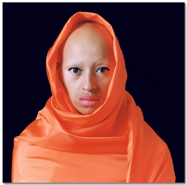 PierreGonnord-retratos-serieRegards50