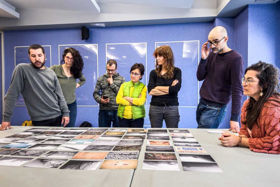 Taller edición portfolios Gustavo Bravo Jardín Remoto mayo 2024-18